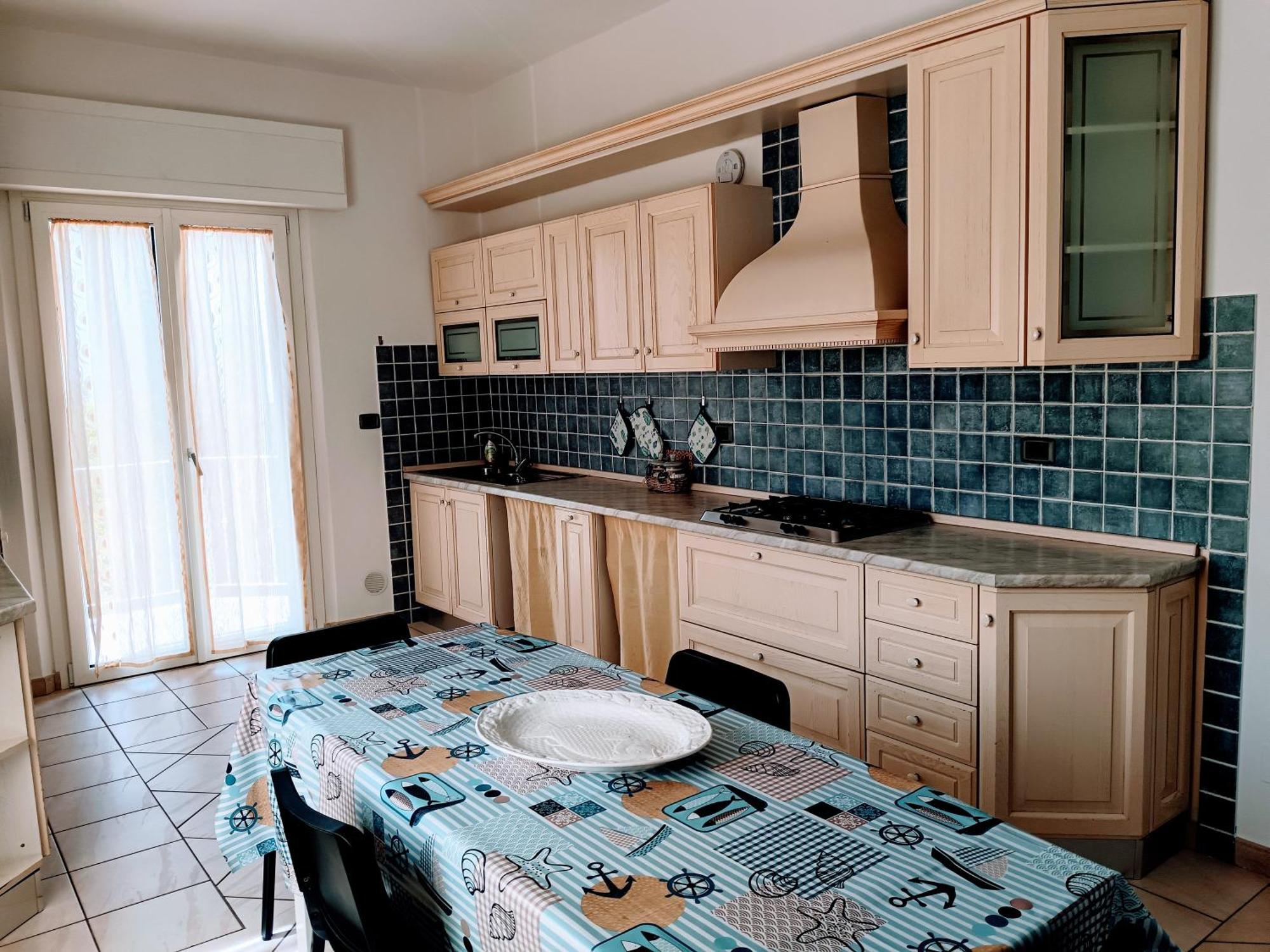 A Casa Di Berna E Tere Apartment เวนตูรีนา แตร์เม ภายนอก รูปภาพ