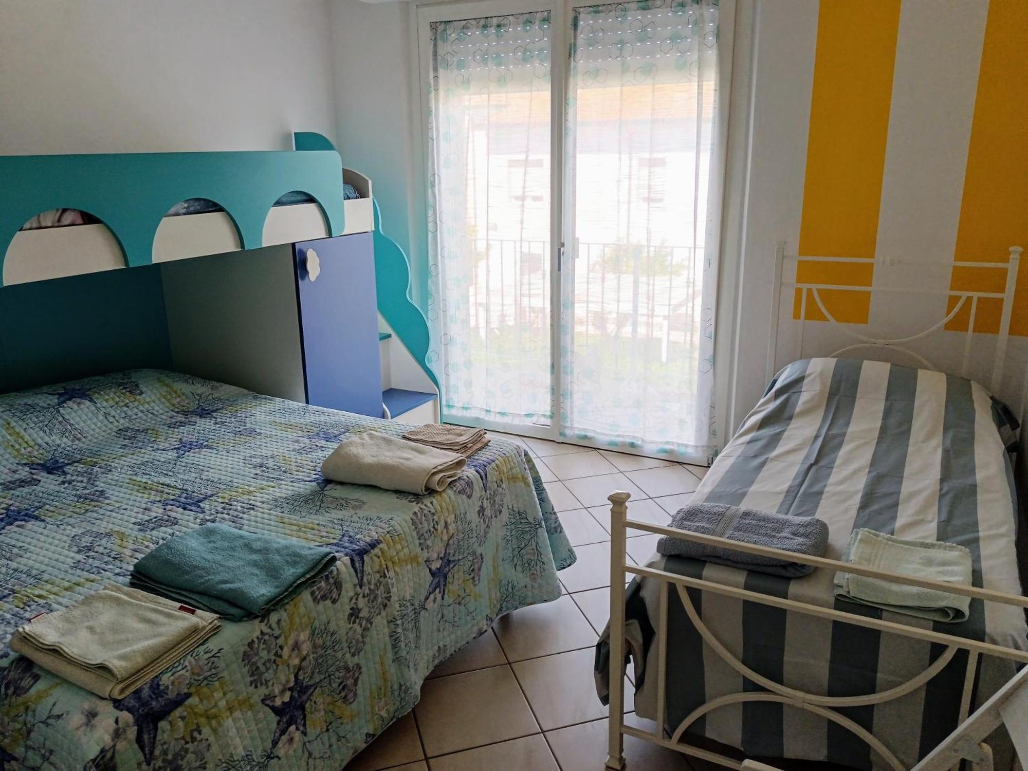 A Casa Di Berna E Tere Apartment เวนตูรีนา แตร์เม ภายนอก รูปภาพ