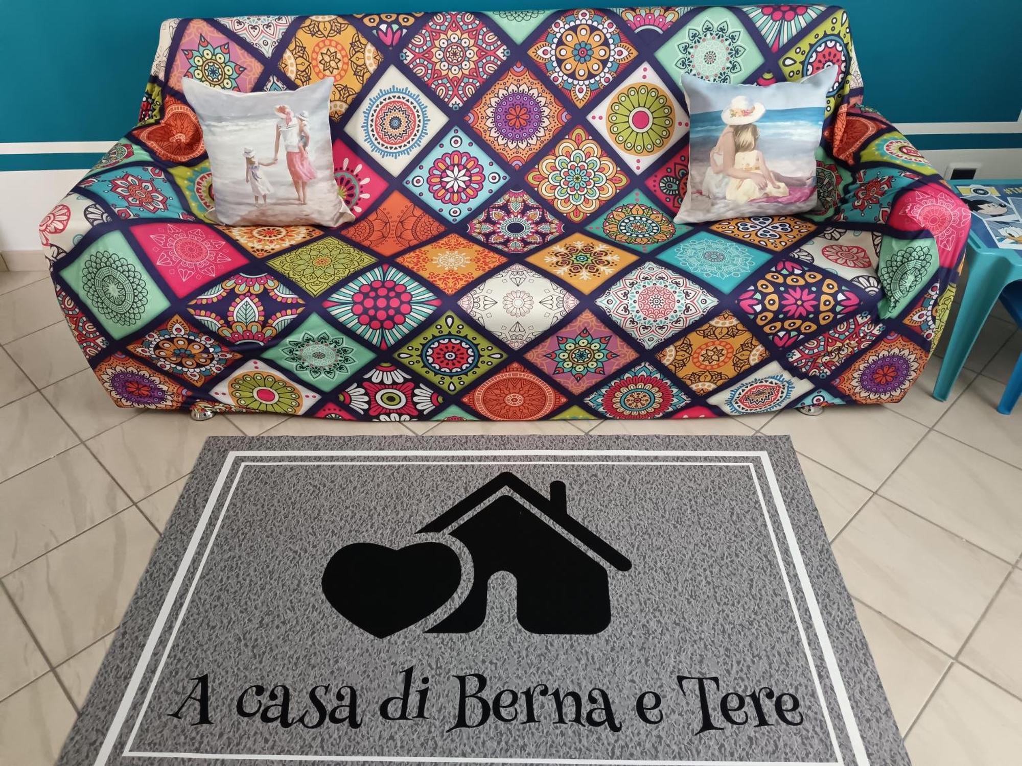 A Casa Di Berna E Tere Apartment เวนตูรีนา แตร์เม ภายนอก รูปภาพ